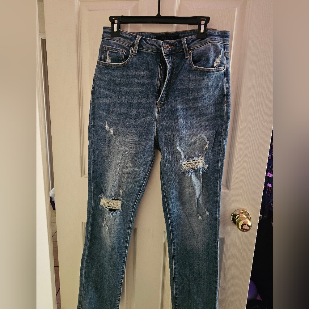Mid Wash Ripped Skinny Jeans - Blue
